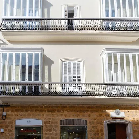 Estudio Brujo By Cadiz4rentals