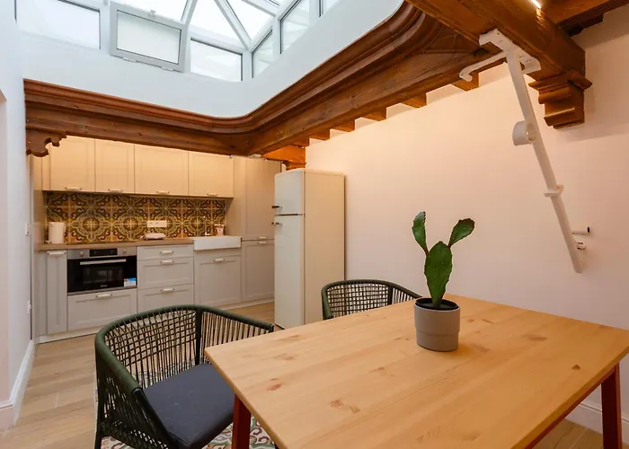 Estudio Brujo By Cadiz4rentals