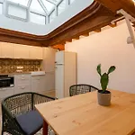 Estudio Brujo By Cadiz4rentals